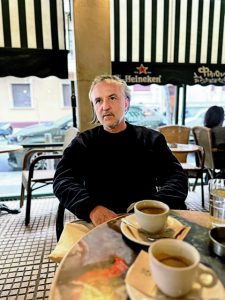 «Δεν κάνω ρούχα για να τα πουλήσω»