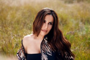 «Δε Φρενάρω»: Το viral κορίτσι του TikTok επιστρέφει με νέα επιτυχία!