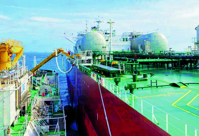 Ναυτιλία: Επεκτείνεται ο στόλος με εναλλακτικά καύσιμα