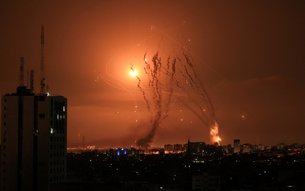 Ισραήλ: Ήχοι εκρήξεων στην Ιερουσαλήμ – Βρετανικά και αμερικανικά μαχητικά καταρρίπτουν διαρκώς drones