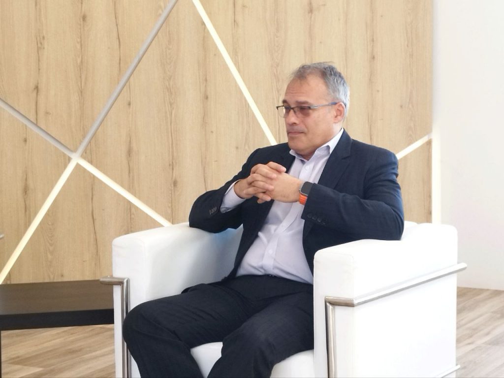 Μιχάλης Μπλέτσας: Είμαστε σε «υβριδικό πόλεμο» με τη Ρωσία