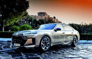 Φθάνει και περισσεύει!