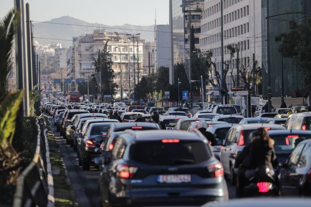 Νέα πινακίδα οδικής σήμανσης έρχεται να «αδειάσει» τους δρόμους – Πού εφαρμόζεται ήδη