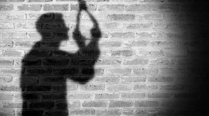 Χανία: Κρεμάστηκε από δέντρο στην αυλή του σπιτιού του – Τον βρήκε νεκρό η σύζυγός του