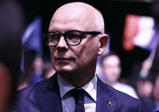 Γαλλία: Έρευνα στο γραφείο του πρώην πρωθυπουργού – Τι ψάχνουν για τον πιθανό διάδοχο Μακρόν;