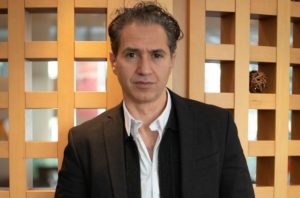 Δημήτρης Κόκοτας: Ανακτά τις αισθήσεις του μετά το έμφραγμα και τις ανακοπές