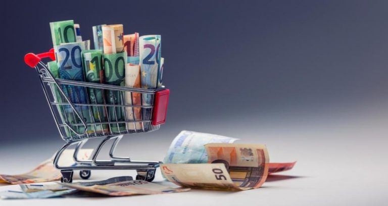 «Τσίμπησε» ο πληθωρισμός στο 3,2% τον Μάρτιο παρά τα μέτρα Σκρέκα