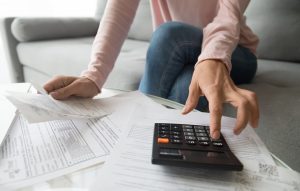 Φορολογική δήλωση 2026: Προσοχή στα λάθη και τα SOS που κοστίζουν – Πώς να κερδίσετε έκπτωση 4%