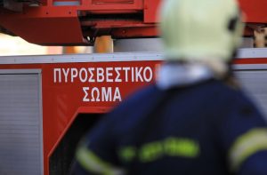 Σε εξέλιξη φωτιά στην Αχαΐα