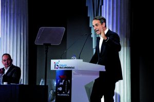 Το δίλημμα των ευρωεκλογών και ο… τριμέτωπος