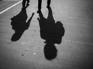 Παρουσιάζεται το σχέδιο για την αντιμετώπιση του σχολικού εκφοβισμού – Τι αλλάζει