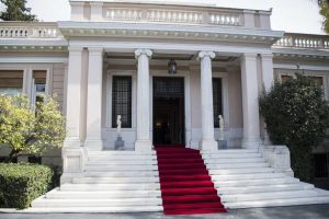 Κυβερνητικές πηγές για Κασσελάκη: Άρρητα ρήματα, συκοφαντίες, αλαζονεία και απολιτίκ λαϊκισμός