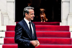 Ο «τρίτος δρόμος» του Μητσοτάκη για την ευρωκάλπη