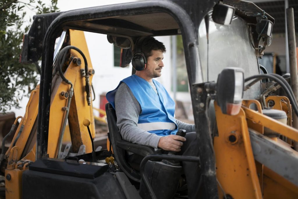 Ποιες ειδικότητες ζητούν οι ελληνικές βιομηχανίες