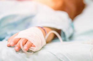 Λαμία: Ξεσπούν οι γονείς μαθητών που υπέστησαν τροφική δηλητηρίαση από σχολικά γεύματα