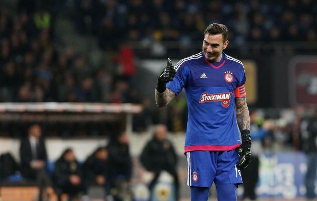 Ρομπέρτο για τελικό Κόνφερενς Λιγκ: «Το αξίζει ο Ολυμπιακός – Θέλω να το σηκώσει»