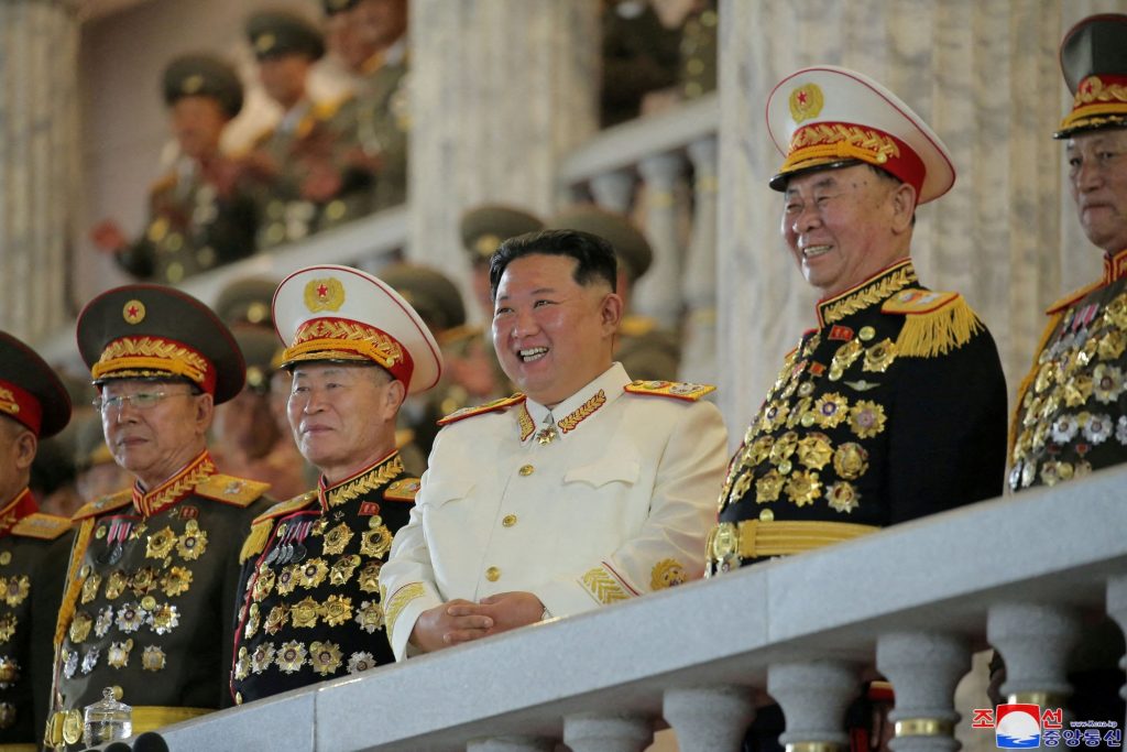 Αυτή είναι η «ομάδα απόλαυσης» του Κιμ Γιονγκ Ουν – Οι εκλεκτές παρθένες για το χαρέμι του δικτάτορα