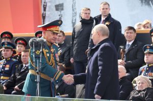 Ρωσία: Γιατί ο Πούτιν έδιωξε τον Σοϊγκού από το υπουργείο Άμυνας – Τι θέλει να πετύχει