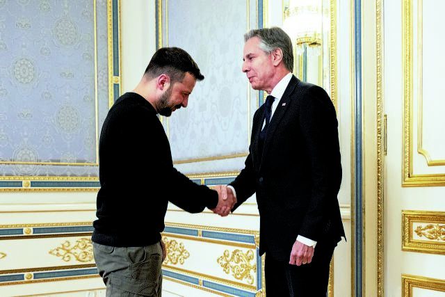 Ο Μπλίνκεν στο Κίεβο, ο Πούτιν στο Πεκίνο