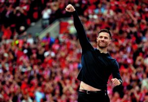 Συζητάνε αλλά το κάνουν υποκριτικά