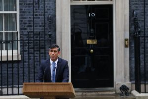 Βρετανία: Ο Σουνάκ αναμένεται να ανακοινώσει πρόωρες εκλογές – Η πιθανή ημερομηνία