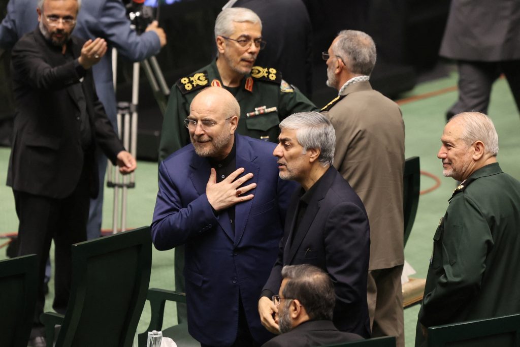 Ιράν: Ξανά πρόεδρος του κοινοβουλίου ο Μοχαμάντ Μπαγκέρ Γκαλιμπάφ – Τι δείχνει η επανεκλογή του
