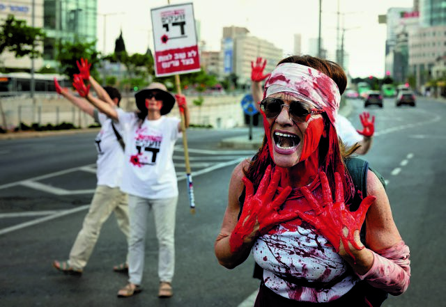 «Θα συνεχιστεί τουλάχιστον έως το τέλος της χρονιάς ο πόλεμος»