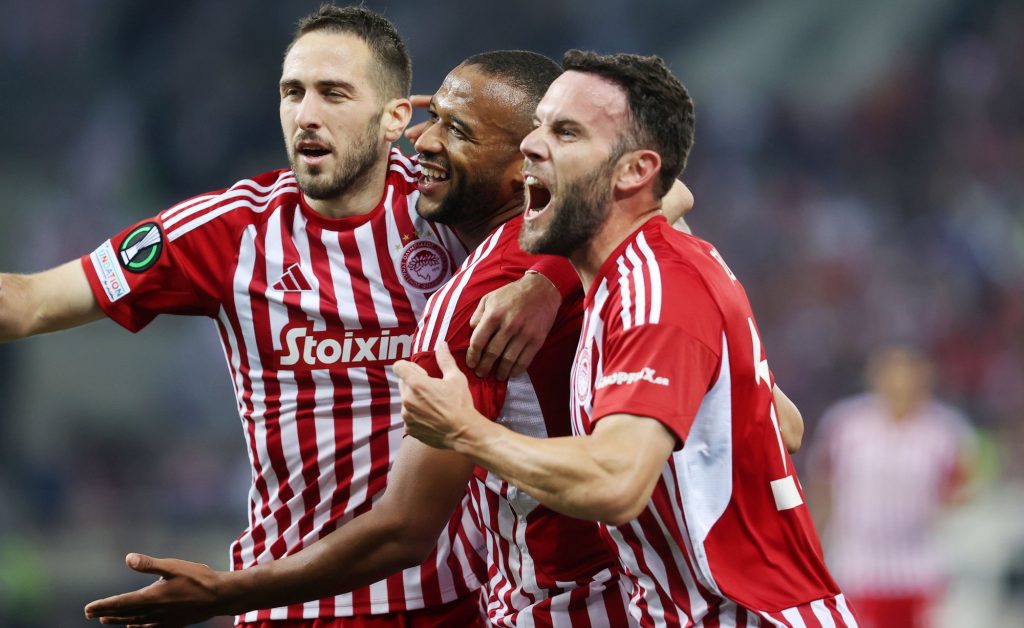 Τα συγχαρητήρια των πολιτικών αρχηγών για την ιστορική πρόκριση του Ολυμπιακού