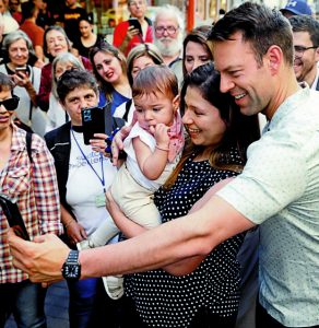 Ολα τα στελέχη στην πρώτη γραμμή