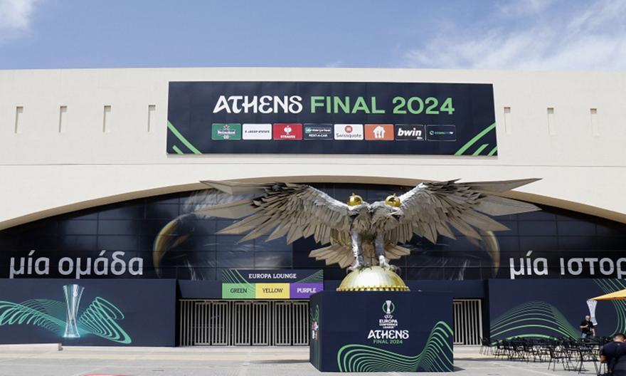 Ποια αντικείμενα μπορείτε να έχετε μαζί σας στον τελικό του Conference League και ποια απαγορεύονται