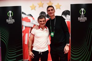 Μεντιλίμπαρ: «Να μείνω στον Ολυμπιακό όσο και ο Μπαρτζώκας»