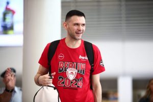 Final Four 2024: Η αναχώρηση της αποστολής του Ολυμπιακού για το Βερολίνο
