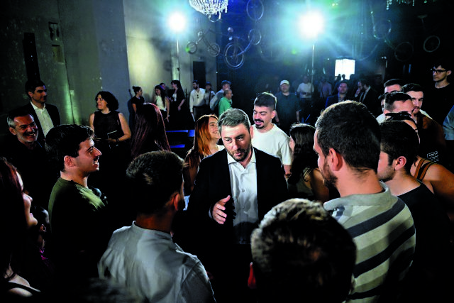 Ανθρωπος χωρίς παρελθόν