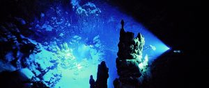 «Βουτιά» στα μυστικά των υποβρύχιων σπηλαίων