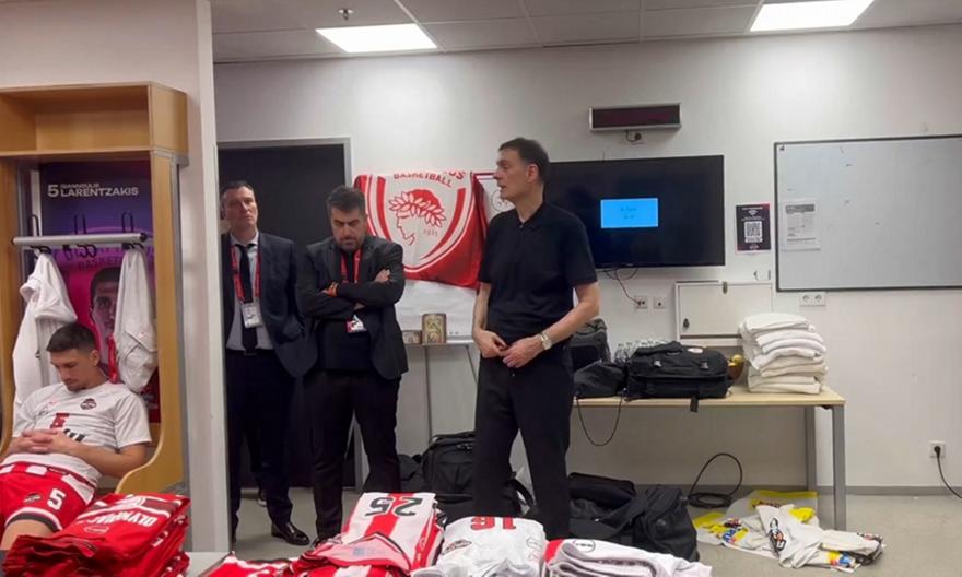 «Ψηλά τα κεφάλια, έχουμε έναν ακόμα τίτλο να πάρουμε» – Το μήνυμα του Μπαρτζώκα στους παίκτες