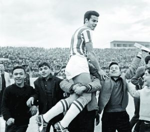 Οταν οι πασχαλιές μύριζαν Πάσχα και Μεγάλη Εβδομάδα