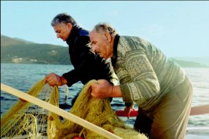 Κάν’ το όπως οι ψαράδες της Αμοργού