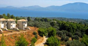 Η μεγάλη επιστροφή στα εξοχικά – Η νέα επένδυση των Ελλήνων