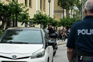 Μενίδι: Στον ανακριτή απολογείται σήμερα ο δολοφόνος της 40χρονης