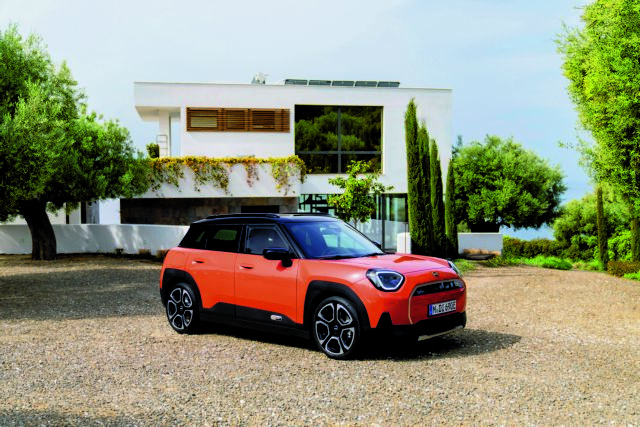 Στα βήματα του Ισιγόνη