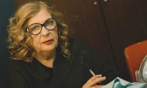 «Μίλαγε άσχημα, έβγαζε έναν άλλο χαρακτήρα» – Η μάχη της Άννας Παναγιωτοπούλου με το Αλτσχάιμερ