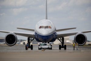Τουρκία: Τρόμος για 190 επιβάτες Boeing, όταν έσκασε ο τροχός κατά την προσγείωση