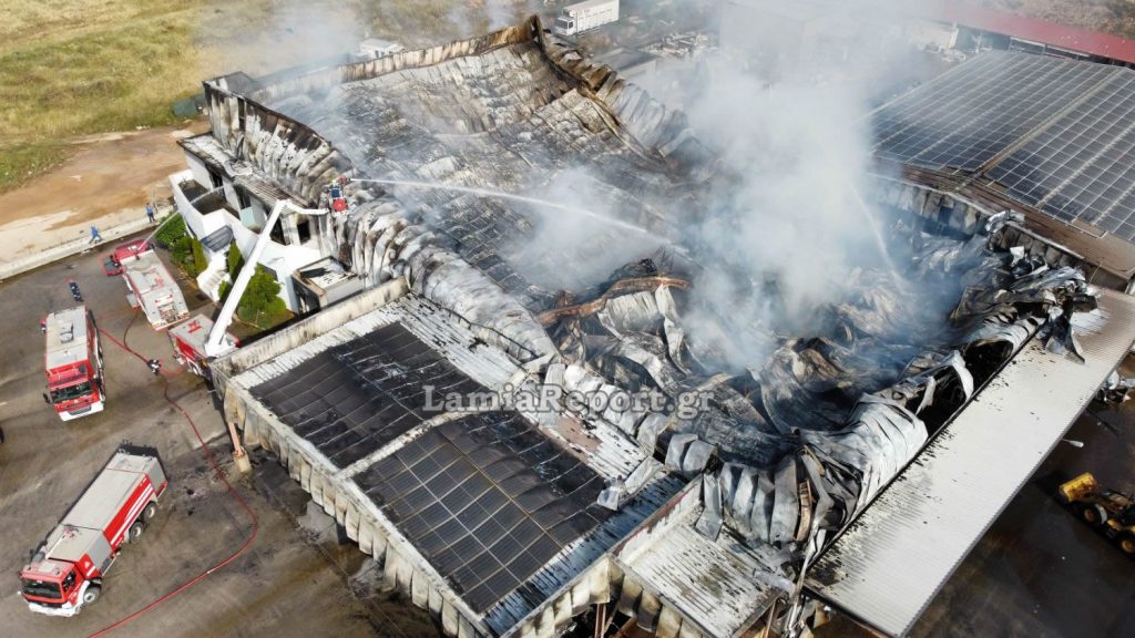 Τροφική δηλητηρίαση στη Λαμία: «Αύξηση της αποζημίωσης για φωτιά ζήτησε η εταιρεία» πριν την πυρκαγιά στο εργοστάσιο