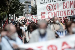 AΔEΔY: 24ωρη πανελλαδική απεργία στις 21 Μαΐου – Τι θα γίνει με τα ΜΜΜ