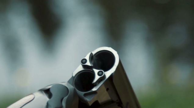 «Παραπάτησα και εκπυρσοκρότησε το όπλο» – Τι υποστηρίζει ο δράστης του φονικού στο Κιλκίς
