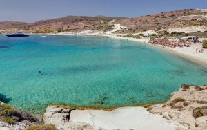 Στις Κυκλάδες η παραλία με τα καθαρότερα νερά του κόσμου