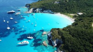 Δύο ελληνικές παραλίες μεταξύ των καλύτερων στον κόσμο