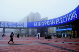 Υπνοβάτες που περπατούν ανάμεσα στους κινδύνους