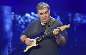 Δημήτρης Σταρόβας: «Η κατάσταση της υγείας του εξελίσσεται ομαλά, είναι ευδιάθετος»