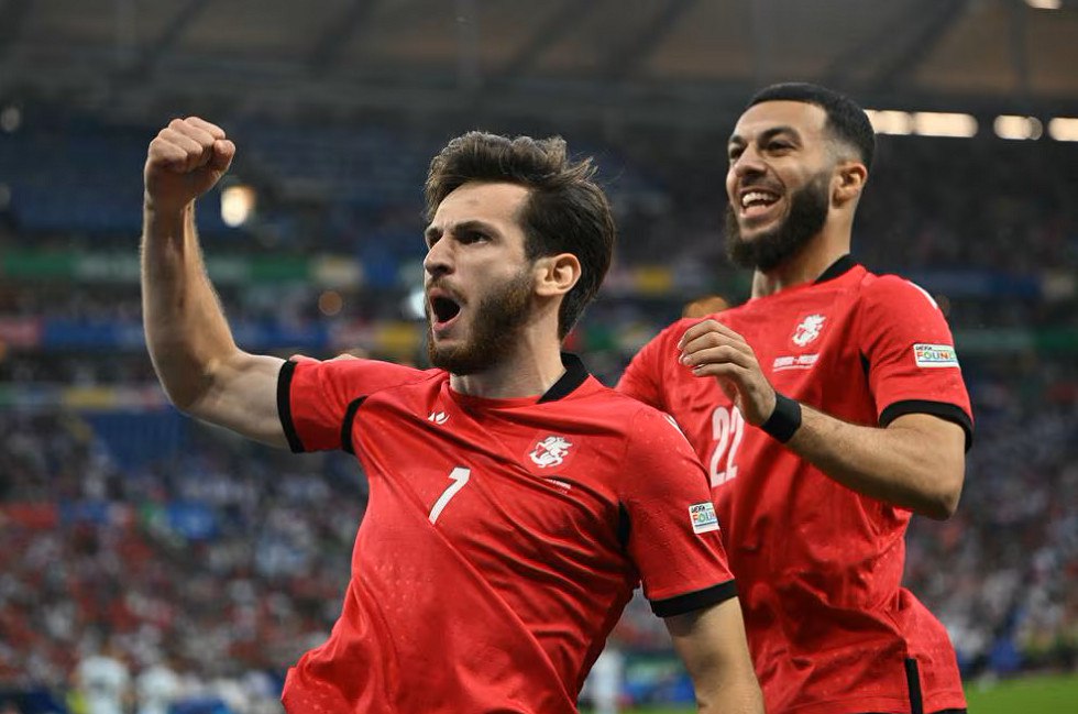 Τι σχέση έχει ο Κβαρατσχέλια με… την μοναδική ήττα της Εθνικής στο Euro 2004